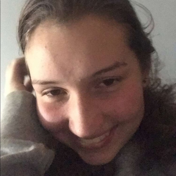 Meet your Posher, Haley - Picture 1 of 1